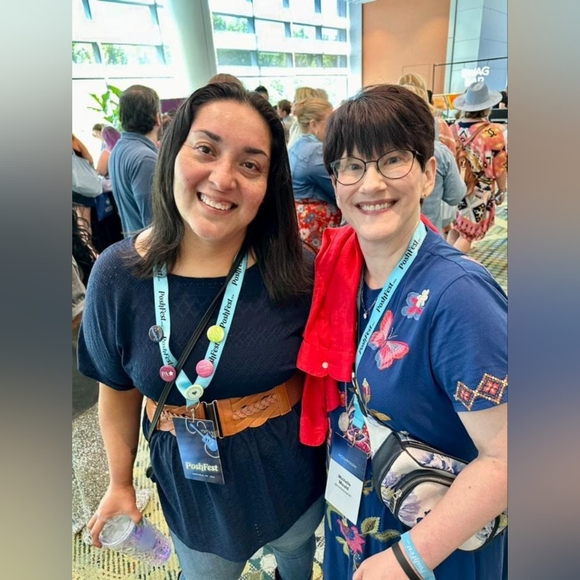 👋🏼flavias_finds is LIVE POSH BUNCH Greatful Goodies & Festive Finds 🎅🏼🎄❄️ - Picture 16 of 16